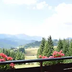 Panorama Stoykite Yana Apartment