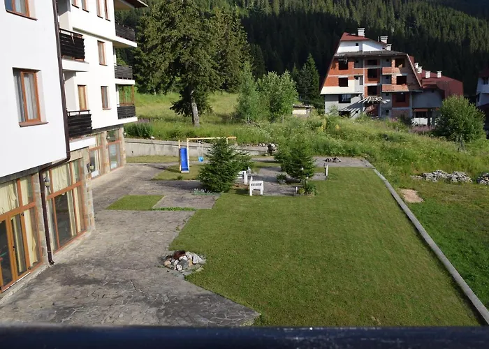 Panorama Stoykite Yana *