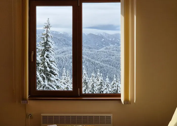 Panorama Stoykite Yana * Pamporovo